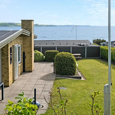 Holiday home In With Kitchen